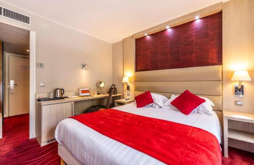 Corenc Hotel | Hôtel Les Trois Roses, Meylan Grenoble