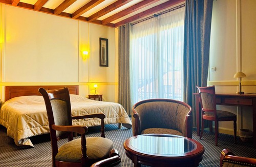 Flagey-Echezeaux Hotel | Hôtel Losset