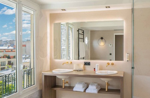 Notre-Dame-des-Champs Hotel | Hôtel LOUISON