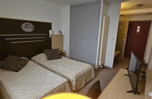 Pierre-Benite Hotel | Hôtel Lyon Sud