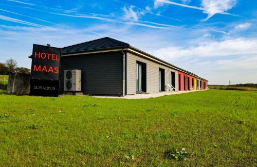 Montigny-le-Roi Hotel | Hôtel MAAS