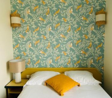 Orleans Hotel | Hôtel Marguerite
