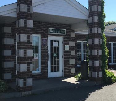 Grand Mere Hotel | Hôtel Marineau Shawinigan