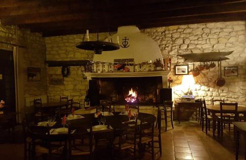 Saintes-Maries-de-la-Mer Hotel | Hôtel MAS DE LAYALLE