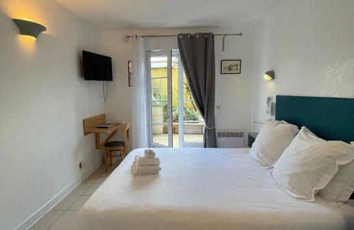 Soulac-sur-Mer Hotel | Hôtel Michelet Plage