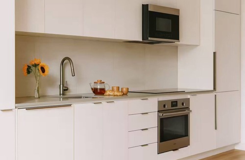Downtown Montreal Apartment | Hôtel Monroe - Downtown Montreal