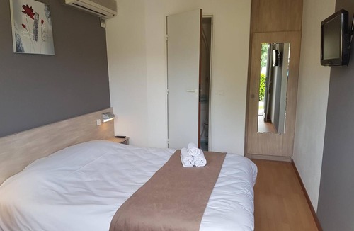 Montcaret Hotel | Hôtel Montaigne Montcaret