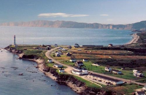 Cap-des-Rosiers Hotel | Hôtel-Motel Le Pharillon