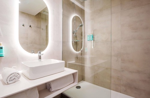 Saint-Avold Hotel | Hôtel Novotel Saint Avold