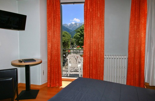 Bagneres-de-Luchon Hotel | Hôtel Panoramic