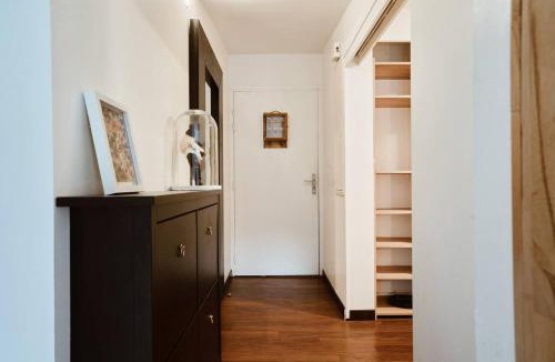 La Madeleine Apartment | Hôtel-particulier - T2 - lumineux