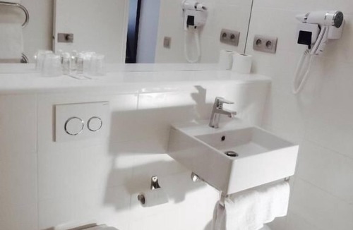 Plaisir Hotel | Hôtel Pavillon des Gâtines