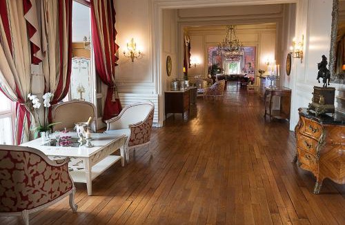 Saint-Germain-en-Laye Hotel | Hôtel Pavillon Henri IV