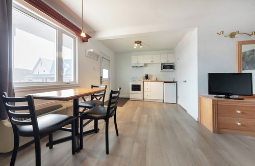 Gaspe Hotel | Hôtel Plante