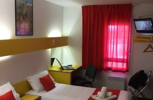 Chasseneuil-du-Poitou Hotel | Hôtel Quick Palace Poitiers