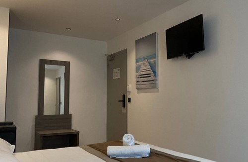 Quartier du Petit-Montrouge Hotel | Hôtel Résidence Châtillon