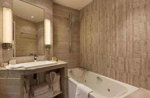Val-de-Grace Hotel | Hôtel Relais Saint Jacques Paris