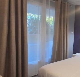 Saint-Paul-de-Fenouillet Hotel | Hôtel Restaurant Mas Le Châtelet