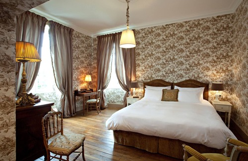 Annesse-et-Beaulieu Hotel | Hôtel Restaurant - Chateau de Lalande