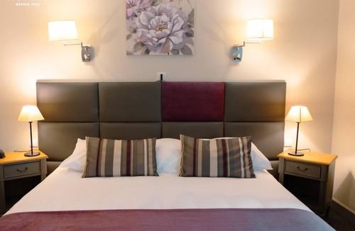 Chambery Hotel | Hôtel Restaurant Ô Pervenches