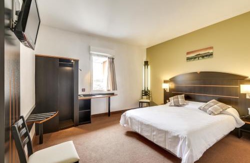 La Brede Hotel | Hôtel Restaurant AKENA La Brède