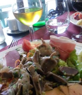 La Brede Hotel | Hôtel Restaurant AKENA La Brède