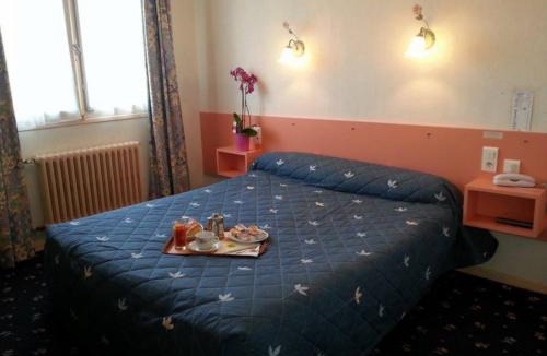 La Freissinouse Hotel | Hôtel & Restaurant Azur