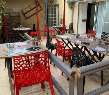 Mirambeau Hotel | Hôtel Restaurant de l'Union