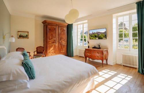 Vezelay Hotel | Hôtel Restaurant De La Poste & Du Lion D'or