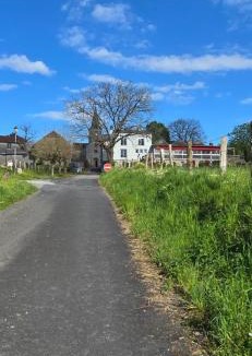 Camps-Saint-Mathurin-Leobazel Hotel | Hôtel Restaurant du Lac
