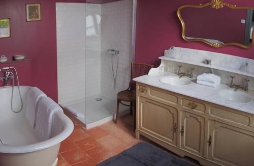 Caunes-Minervois Hotel | Hôtel Restaurant La Marbrerie