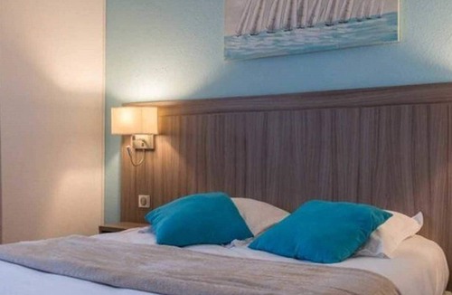 Neufchateau Hotel | Hôtel - Restaurant L'évidence