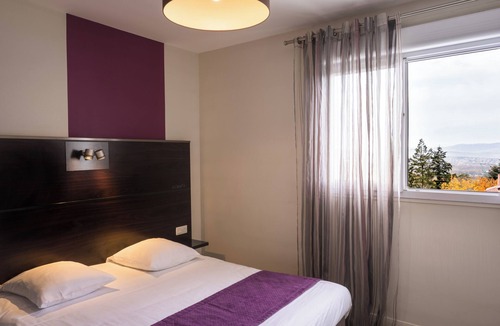 Limonest Hotel | Hôtel - Restaurant La Caborne