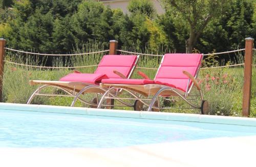 Saint-Desirat Hotel | Hôtel Restaurant La Désirade