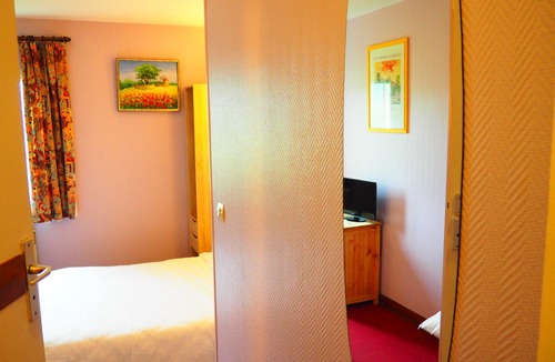 Dornecy Hotel | Hôtel Restaurant La Manse