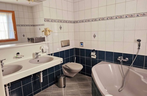 Soyhieres Hotel | Hôtel Restaurant Le Cavalier