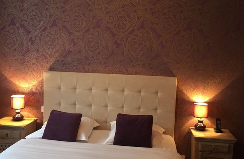 Boussac Hotel | Hôtel Restaurant Le Central