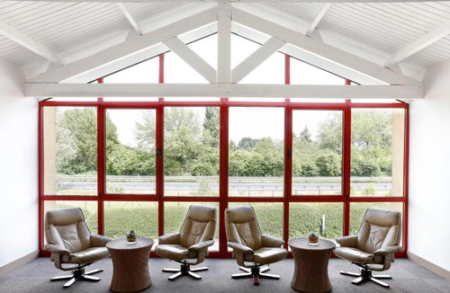 Douvrin Hotel | Hôtel Restaurant Le Colibri