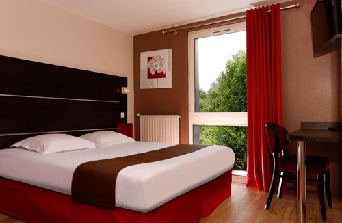 Douvrin Hotel | Hôtel Restaurant Le Colibri