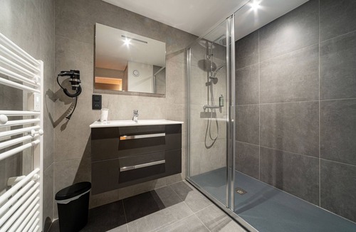 La Ferriere Hotel | Hôtel Restaurant Le Madame