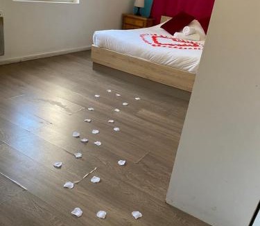 Saint-Quentin Hotel | hôtel- restaurant le Saint Quentin