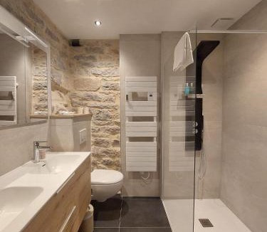 La Malene Hotel | Hôtel-Restaurant Le Manoir De Montesquiou