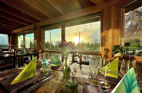 Les Verrieres Cabin | Hôtel Restaurant Les Cernets, "Val-de-Travers"