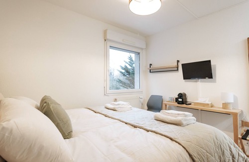 Crozet Hotel | Hôtel-Restaurant Les Loges du Léman