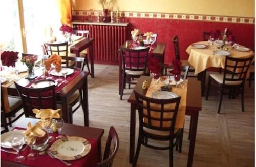 Nyons Hotel | Hôtel Restaurant Les oliviers