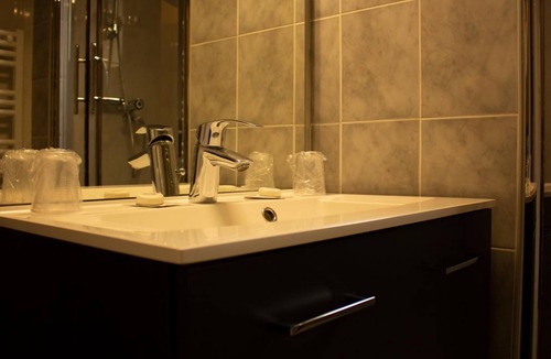 Chatillon-en-Michaille Hotel | Hôtel restaurant Marinet