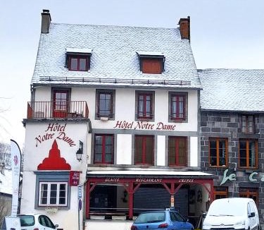 Orcival Hotel | Hôtel restaurant Notre Dame