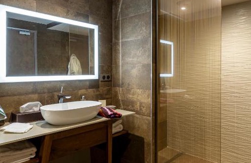 Chaudes-Aigues Hotel | Hôtel & Restaurant Sodade