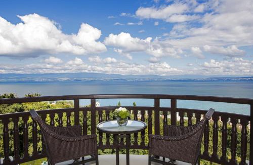 Evian-les-Bains Hotel | Hôtel Royal