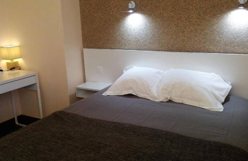 Cosne-Cours-sur-Loire Hotel | Hôtel Saint Christophe